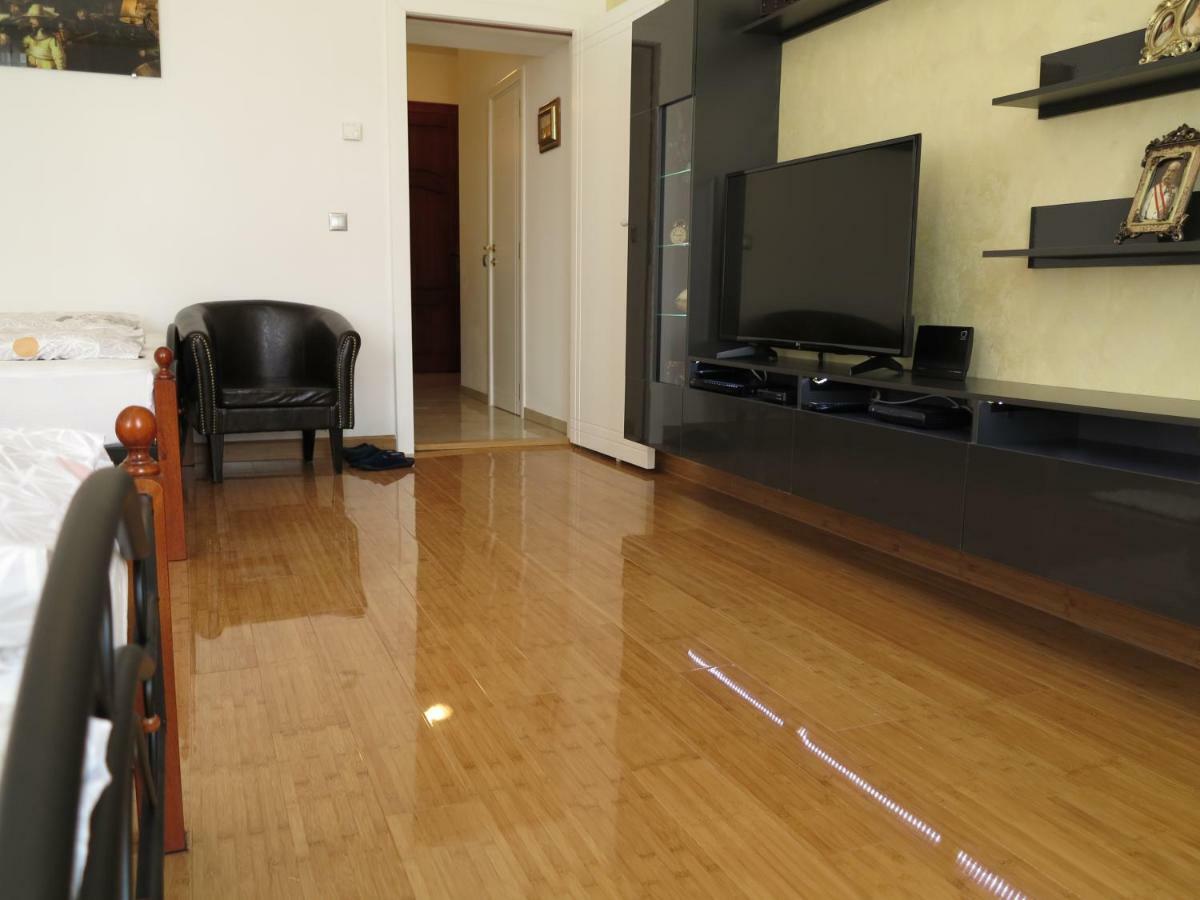 Small Luxury Kapitol Apartment Wiedeń Zewnętrze zdjęcie