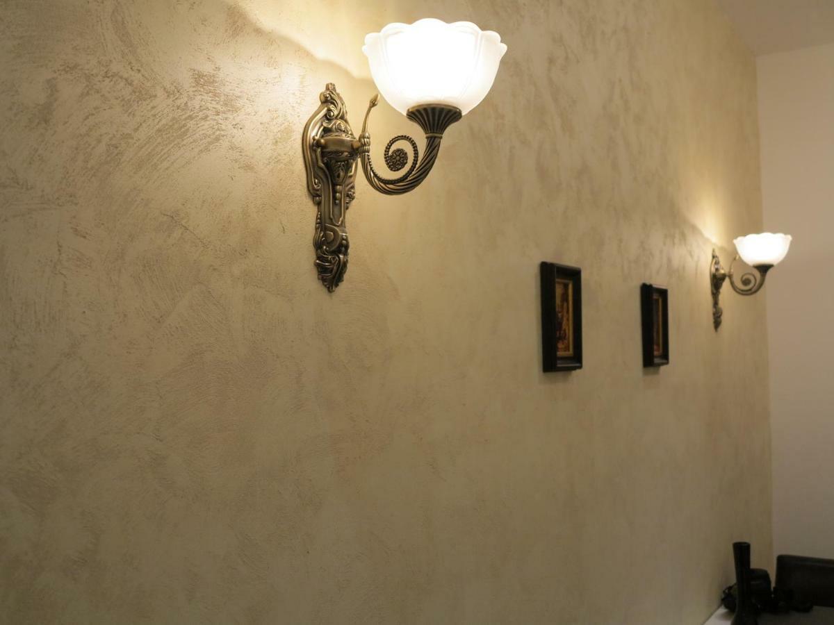 Small Luxury Kapitol Apartment Wiedeń Zewnętrze zdjęcie
